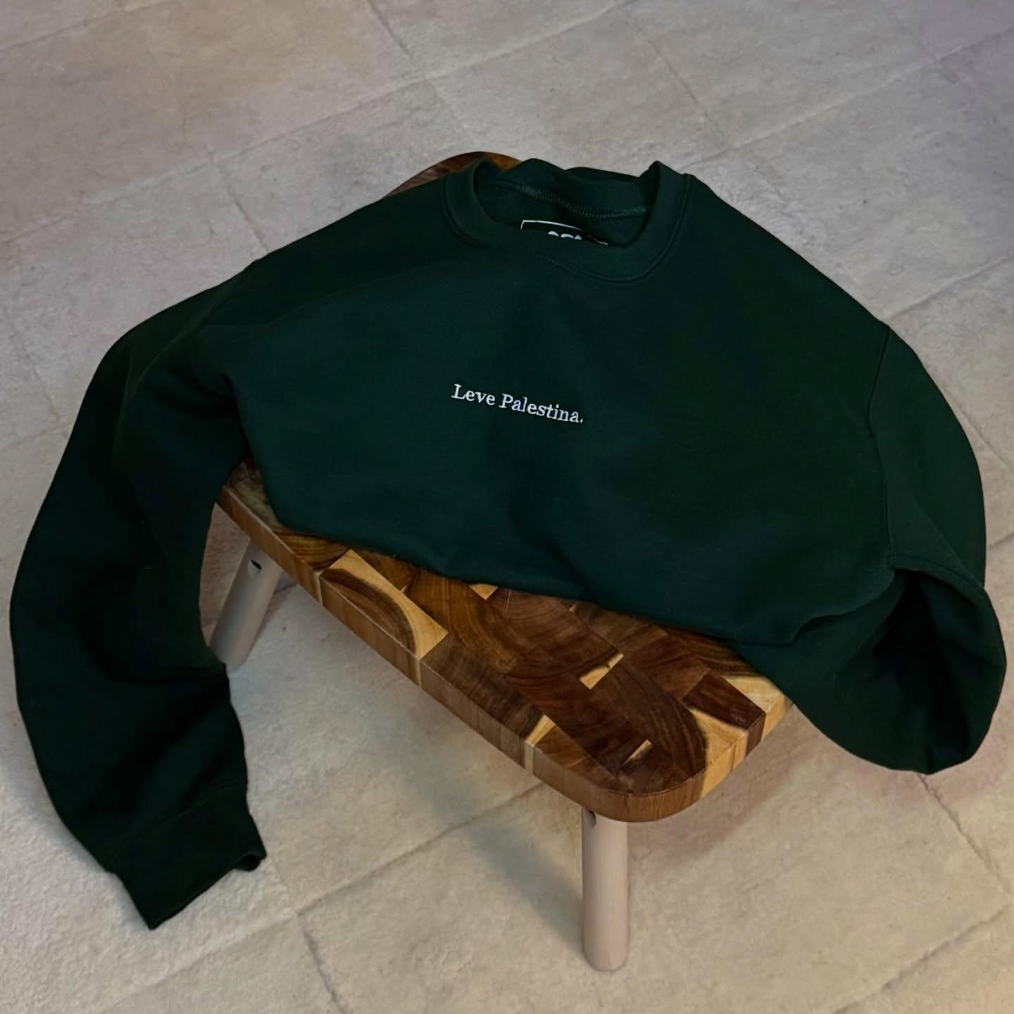 Leve Palestina grön sweatshirt från RFA Apparel